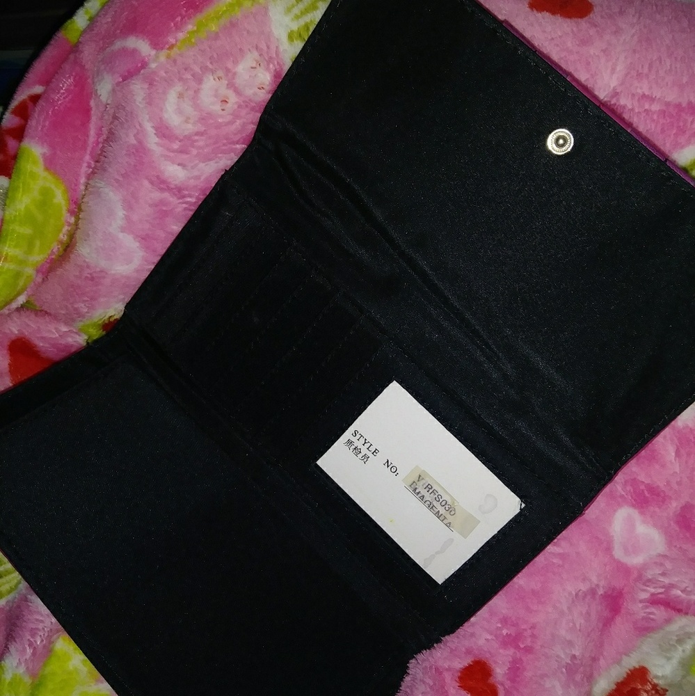 Wallet - Picture 4 of 4